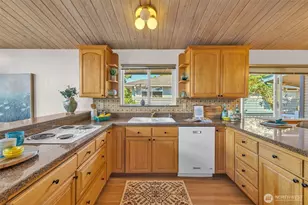 1133 E Hemlock St, Kent, WA 98030 - Photo 11