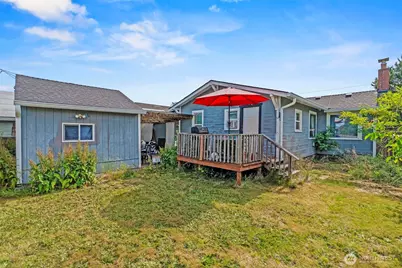 1307 S Sixth Avenue, Kelso, WA 98626 - Photo 7
