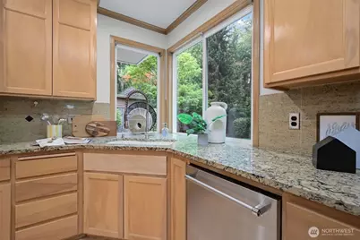26998 SE 22nd Way, Sammamish, WA 98075 - Photo 11