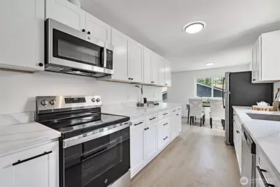 6325 S Eddy Court, Seattle, WA 98118 - Photo 3