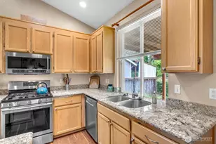 1112 131st St Ct E, Tacoma, WA 98445 - Photo 13