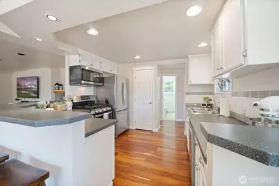 416 Riverview Lane, Snohomish, WA 98290 - Photo 11