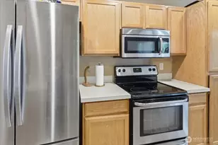 8218 203rd St Ct E, Spanaway, WA 98387 - Photo 5