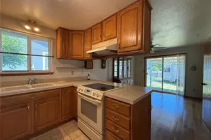 1415 E 55th St, Tacoma, WA 98404 - Photo 5