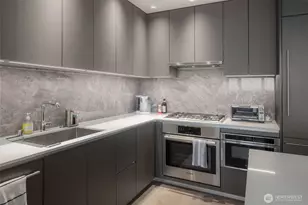 2510 6th Ave, Seattle, WA 98121 - Photo 19