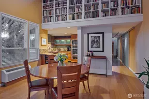 909 N 35th St, Seattle, WA 98103 - Photo 7