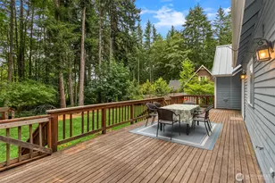 5249 Rose Ave NE, Bainbridge Island, WA 98110 - Photo 17