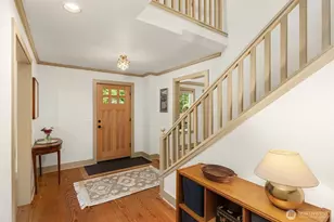5249 Rose Ave NE, Bainbridge Island, WA 98110 - Photo 5