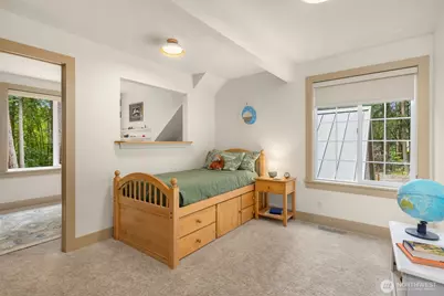 5249 Rose Avenue NE, Bainbridge Island, WA 98110 - Photo 21