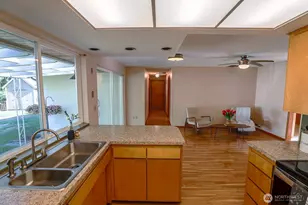 14312 144th Ave SE, Renton, WA 98059 - Photo 11
