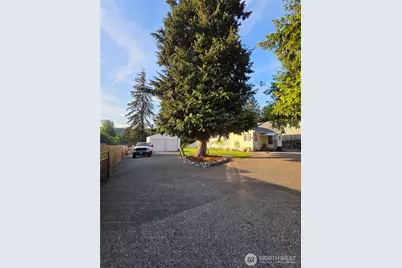 315 SE 2nd Street, South Prairie, WA 98385 - Photo 3