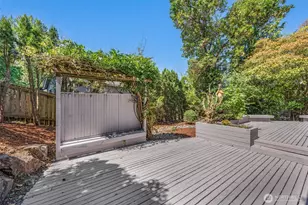 13509 SE 59th St, Bellevue, WA 98006 - Photo 23