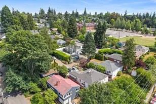 9628 5th Ave NE, Seattle, WA 98115 - Photo 31