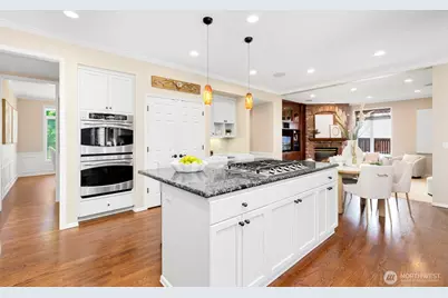 1770 267th Court SE, Sammamish, WA 98075 - Photo 15