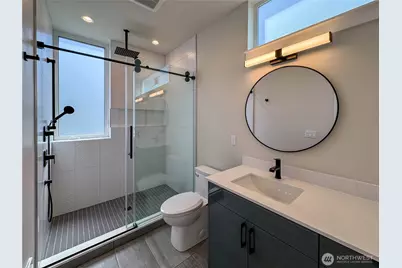 6905 42nd Avenue S #C, Seattle, WA 98118 - Photo 9