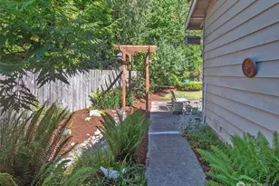 8821 221st Pl SW, Edmonds, WA 98026 - Photo 25