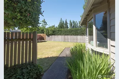 8821 221st Place SW, Edmonds, WA 98026 - Photo 29