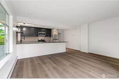 6553 Greenwood Avenue N, Seattle, WA 98103 - Photo 5