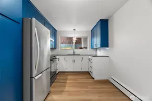 6553 Greenwood Ave N, Seattle, WA 98103 - Photo 23