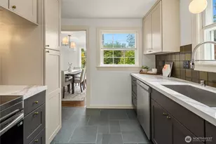 11429 Glendale Way S, Seattle, WA 98168 - Photo 19