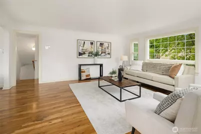 11429 Glendale Way S, Seattle, WA 98168 - Photo 9