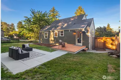 11429 Glendale Way S, Seattle, WA 98168 - Photo 21
