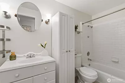 9398 Redmond-Woodinville Rd NE #E131, Redmond, WA 98052 - Photo 15