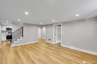 7901 16th Avenue SW, Seattle, WA 98106 - Photo 21