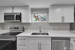 7901 16th Ave SW, Seattle, WA 98106 - Photo 23