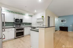 424 228th St SW, Bothell, WA 98021 - Photo 11