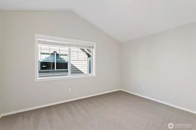 11710 Greenwood Avenue N #C, Seattle, WA 98133 - Photo 17