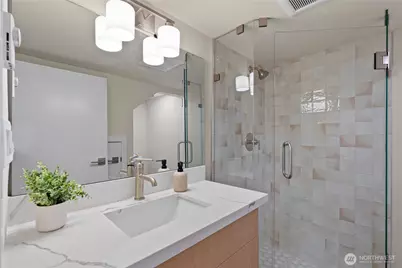 8045 19th Avenue NE, Seattle, WA 98115 - Photo 21
