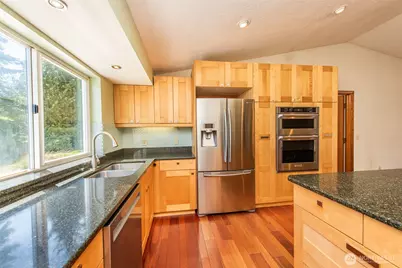 1419 S Pacific Vista, Port Angeles, WA 98363 - Photo 11