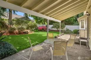 18855 SE 42nd St, Issaquah, WA 98027 - Photo 31