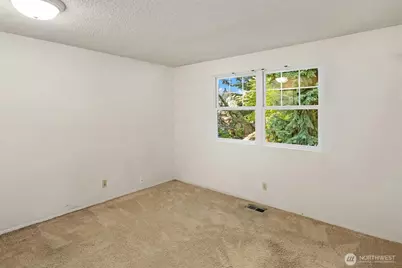 18855 SE 42nd Street, Issaquah, WA 98027 - Photo 27