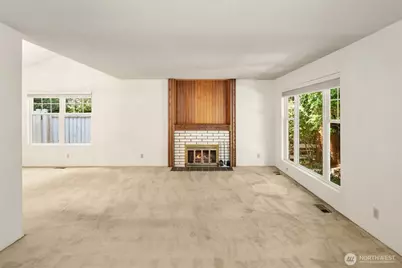 18855 SE 42nd Street, Issaquah, WA 98027 - Photo 7