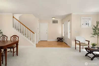 7209 Silent Creek Avenue SE, Snoqualmie, WA 98065 - Photo 9