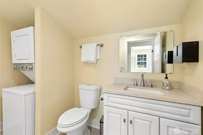 24632 NE 72nd Street, Redmond, WA 98053 - Photo 39