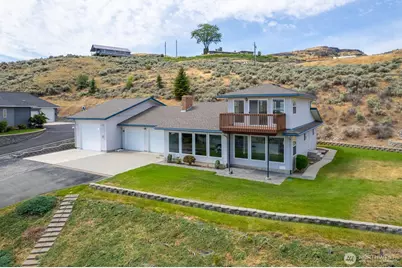 45935 Geostar Drive N, Grand Coulee, WA 99133 - Photo 3
