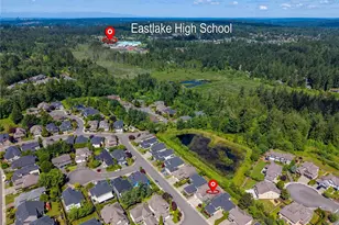 24312 E Main Dr, Sammamish, WA 98074 - Photo 29
