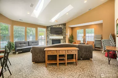 25025 SE Klahanie Boulevard #B202, Sammamish, WA 98029 - Photo 7