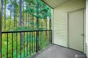 25025 SE Klahanie Blvd, Sammamish, WA 98029 - Photo 13