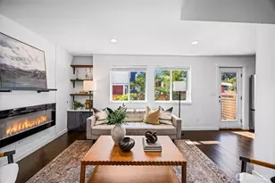10215 Evanston Ave N, Seattle, WA 98133 - Photo 9