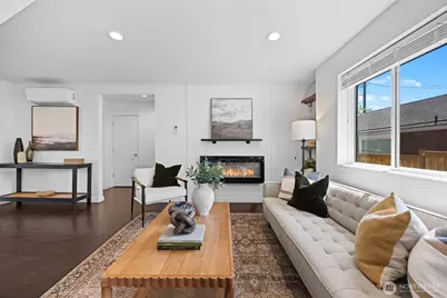 10215 Evanston Avenue N #2, Seattle, WA 98133 - Photo 11