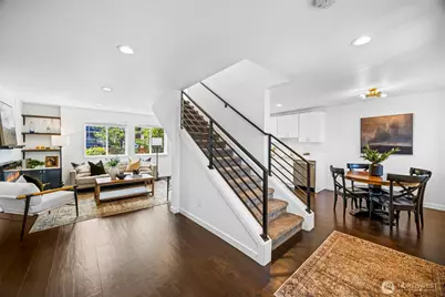 10215 Evanston Avenue N #2, Seattle, WA 98133 - Photo 7