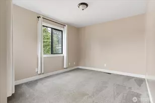 210 NW Calista Ct, Oak Harbor, WA 98277 - Photo 27