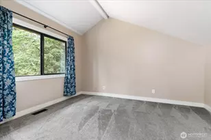 210 NW Calista Ct, Oak Harbor, WA 98277 - Photo 17
