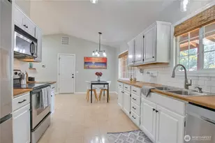 2438 Tyndell Cir SW, Tumwater, WA 98512 - Photo 9