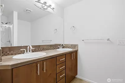 15720 Manor Way #R2, Lynnwood, WA 98087 - Photo 19