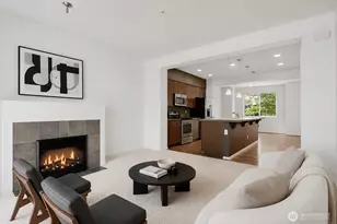 15720 Manor Way, Lynnwood, WA 98087 - Photo 3